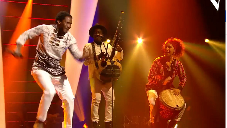 Ziza Youssouf - Voyage Voyage | The Voice Belgique Saison 9